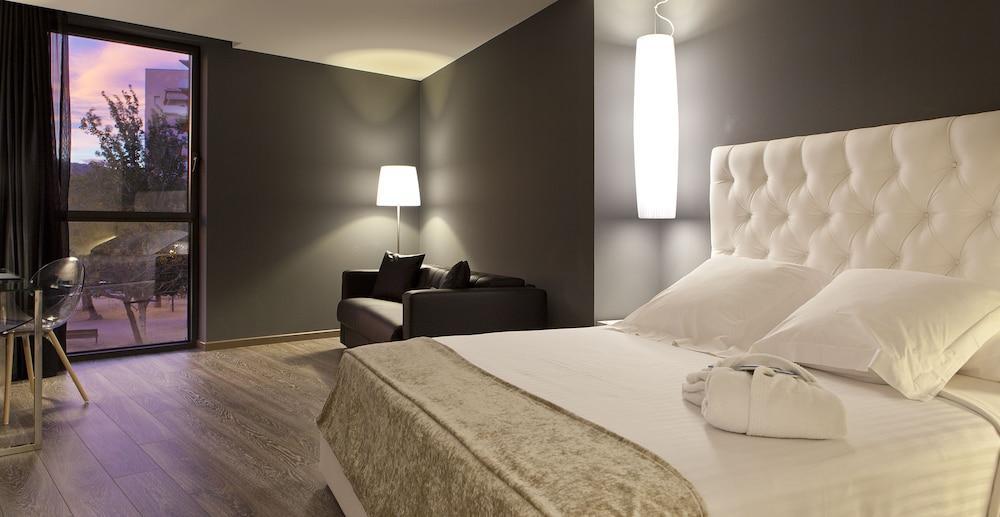 Hotel Sb Plaza Europa 4*